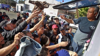 Έφτασαν τα πρώτα καραβάνια στον Τιχουάνα