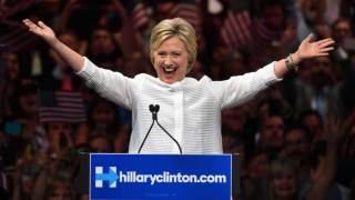 Εκτός κούρσας για την προεδρία η Χίλαρι Κλίντον