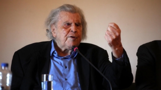 Η ανακοίνωση για την υγεία του Μίκη Θεοδωράκη