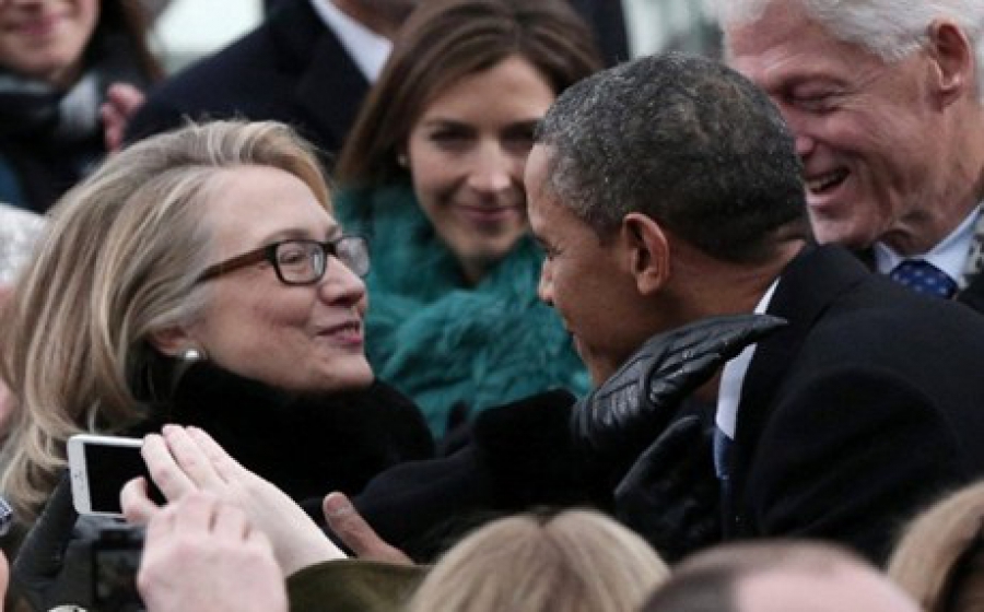 Στήριξη Ομπάμα στη Χίλαρι μια βδομάδα πριν τις προκριματικές για το χρίσμα