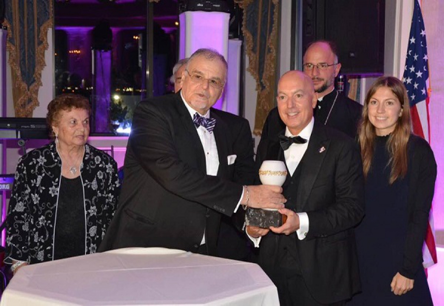 Νέα δέσμευση Ψαρού για τον Άγιο Νικόλαο