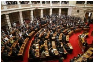 «Xρυσά» αναδρομικά σε συνταξιούχους Βουλευτές!