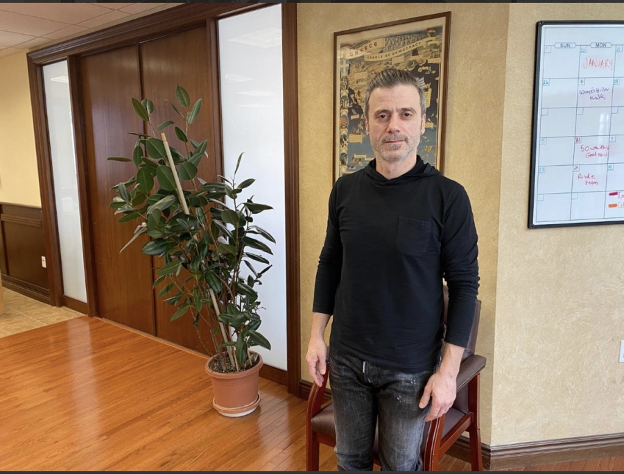 Eleftherios Samartzidis – The legendary keyboardist of nisiotika