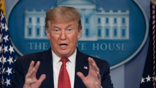 Ο Τραμπ μιλά για την &quot;ισχυρή&quot; και &quot;περήφανη&quot; Αμερική