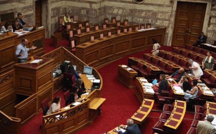 Πολιτικός σεισμός από την "κωλοτούμπα" του ΕΝΦΙΑ