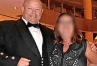 Χανιά: Ένα τέρας με κοστούμι - Αυτός είναι ο πατέρας που βίαζε τα 5 παιδιά του σε υπόγειο βίλας (Φωτό)!