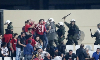 Ολυμπιακός: Κινδυνεύει με αφαίρεση βαθμών