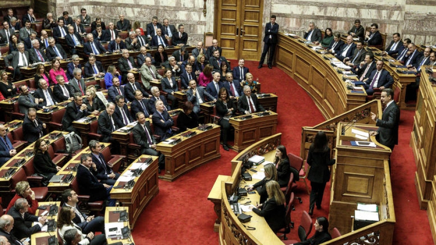 Υπερψηφίστηκε ο προϋπολογισμός με 158 "Ναι"