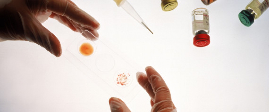 Ο πατέρας που έκανε ενδοφλέβια ένεση μολυσμένου με HIV αίματος στον γιο του