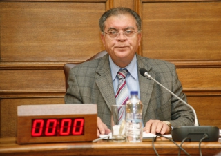 ΑΠΟΚΑΛΥΨΗ:Οι μπίζνες πρώην υπουργού ξεσηκώνουν αντιδράσεις