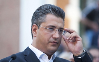 Τζιτζικώστας εναντίον Κυβέρνησης,   Ekδοτικού Συγκροτήματος και ΕΡΤ - Media