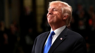 Τραμπ: Η Γαλλία φλέγεται εξαιτίας της Συμφωνίας του Παρισιού για το κλίμα