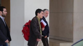 Γκάζια στη διαπραγμάτευση, ενώ ο χρόνος τελειώνει