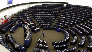 Ευρω-κατρακύλα του ΣΥΡΙΖΑ στις δημοσκοπήσεις