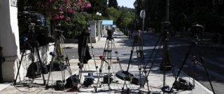 Εισαγγελική παρέμβαση για τους τηλεοπτικούς σταθμούς