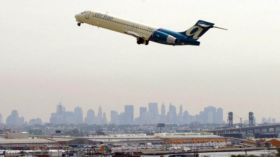 Ένα drone προκάλεσε προβλήματα στο Newark