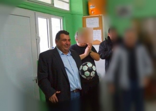 Θ. Κουντούρης: Αυτός είναι ο πλοιοκτήτης του πλοίου που μαύρισε τον Σαρωνικό