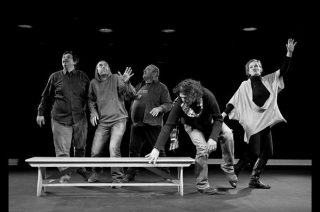 Έντονη αντίδραση της αμερικάνικης πρεσβείας για το έργο του Εθνικού Θεάτρου με κείμενο του Σάββα Ξηρού. "Θα έπρεπε το δημόσιο να χρηματοδοτεί την τέχνη ενός τρομοκράτη"; αναρωτιέται