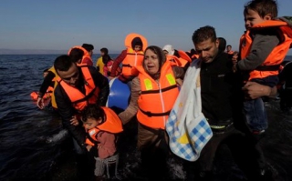 Προσφυγικό: Αμφιλεγόμενη και δίχως προηγούμενο η συμφωνία ΕΕ - Τουρκίας