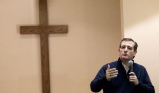 Πρωταγωνίστρια αισθησιακών ταινιών σε σποτ του Τεντ Κρουζ - ΦΩΤΟ