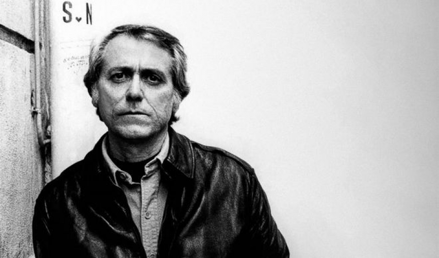 Ντον Ντελίλο: Το ελληνικό αλφάβητο άλλαξε τον τρόπο του γραψίματός μου