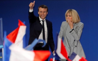 Γαλλία – Εκλογές, δημοσκόπηση: Θρίαμβος Μακρόν στον β’ γύρο