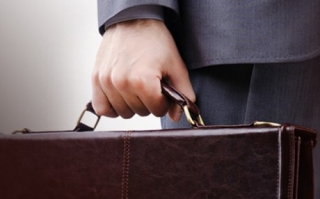 Αναξιοκρατία, διαφθορά, κρίση στέλνουν τους Έλληνες στο εξωτερικό