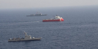 Bloomberg: Φόβοι για θερμό επεισόδιο στο Αιγαίο