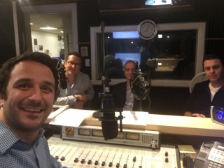 Συζήτηση για ΑΜΕΡΙΚΑΝΙΚΕΣ ΕΚΛΟΓΕΣ στον HELLAS FM