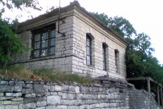 Η Αλβανική Κυβέρνηση καταπατά περιουσίες ομογενών