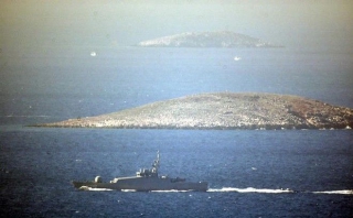 Ένταση στα Ίμια: Για 'θερμό επεισόδιο' κάνουν λόγο τουρκικά ΜΜΕ