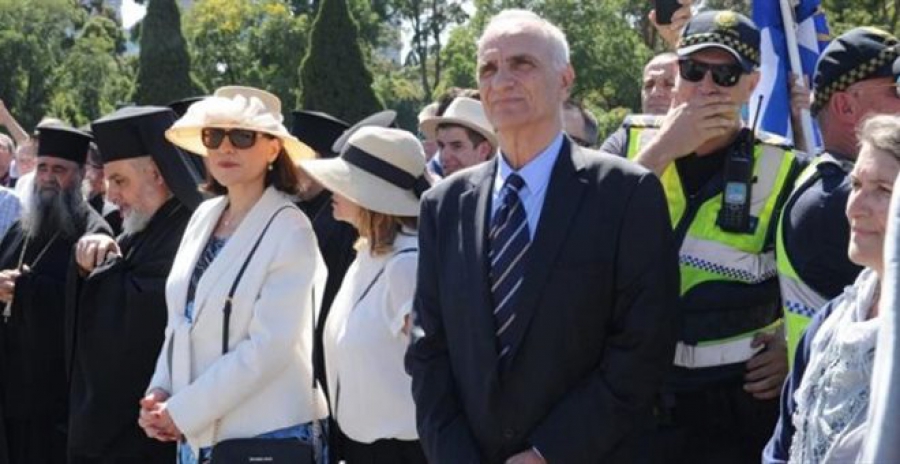 Αυστραλία: Έφυγε... Βαρεμένος - Αποδοκιμασίες από τους ομογενείς της Μελβούρνης (Video)