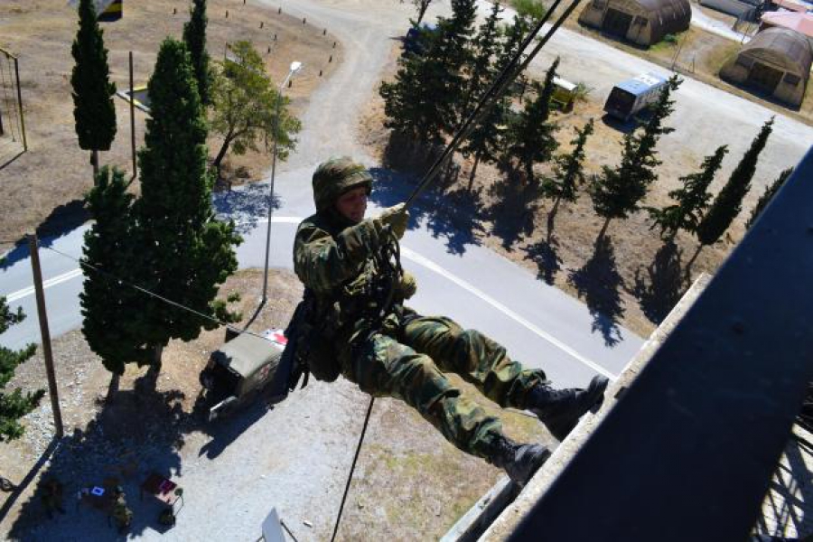 Σάμος: Xρυχαυγίτης Στρατιώτης σκηνοθέτησε επίθεση για να πάρει μετάθεση!