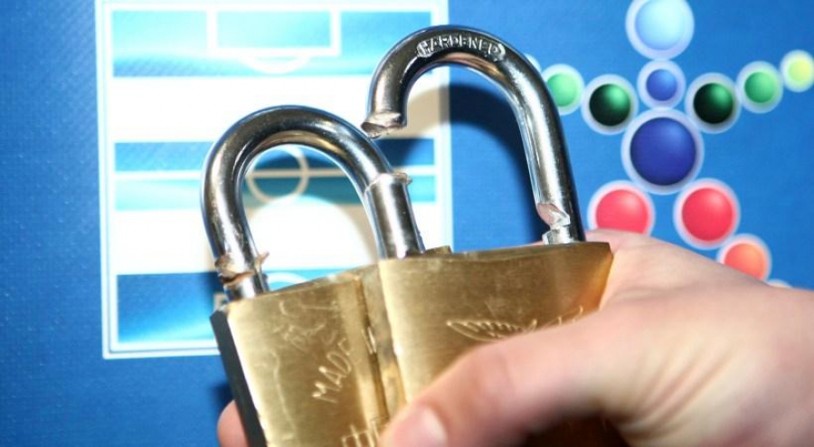 ΟΡΙΣΤΙΚΟ: Διακόπτονται όλα τα πρωταθλήματα!