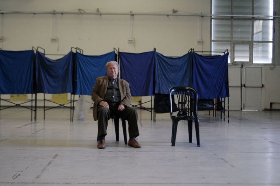 Δήλωση ανοχής από τους υποψηφίους σε Παπαμιμίκο και τα μέλη της ΚΕΦΕ- Επικρατέστερη εκδοχή η Κυριακή στις 13 Δεκεμβρίου.