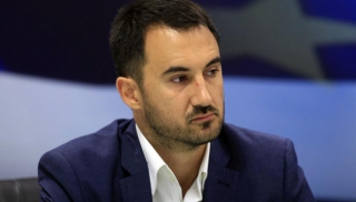 Αλ. Χαρίτσης: Από αύριο στις ΗΠΑ για να προσκαλέσουμε επενδύσεις εκεί που τις χρειάζεται η Ελλάδα