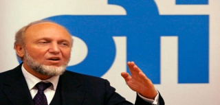 Χανς-Βέρνερ Ζιν: "Πρέπει να δοθεί άφεση χρέους στην Ελλάδα αν θέλουμε να ανακάμψει"