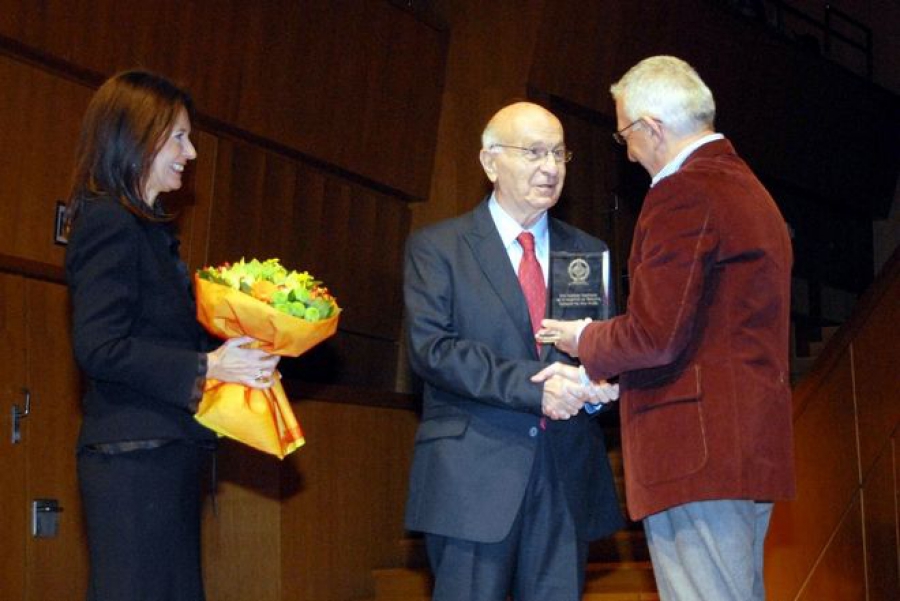 Πέθανε ο σπουδαίος επιστήμονας Δημήτρης Τριχόπουλος