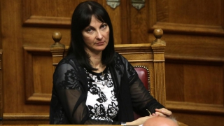 Παραιτήθηκε από το Υπουργείο Τουρισμού η Έλενα Κουντουρά