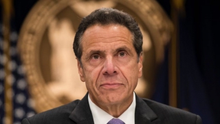 Α. Κουόμο: Καμία καραντίνα στη Νέα Υόρκη - Δεν είναι... χρηματιστήριο τα κρούσματα