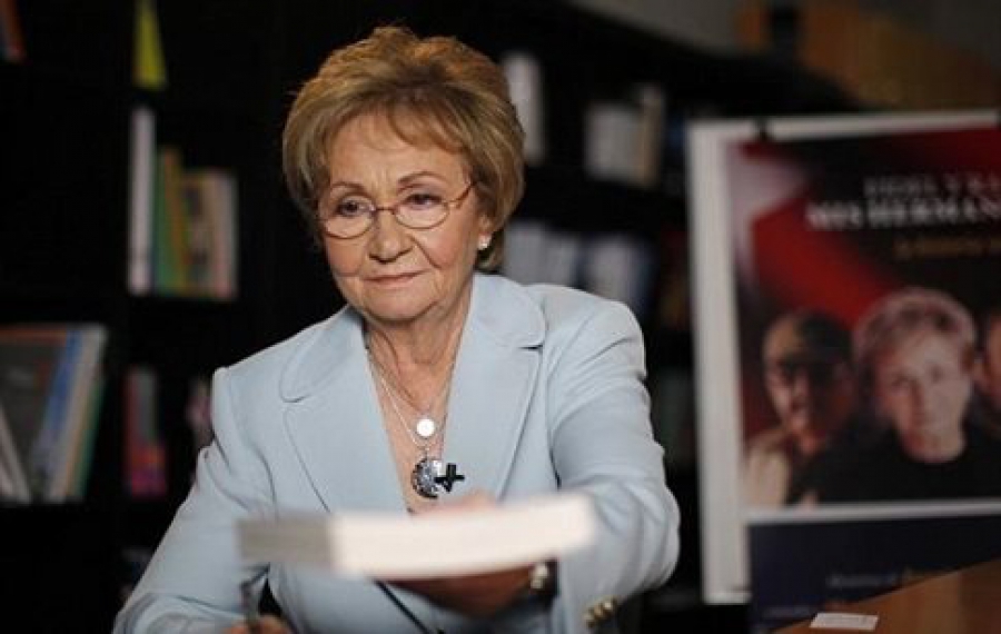 Η αδελφή του Κάστρο αναρωτιέται: Γιατί να πάω στην κηδεία του Φιντέλ;