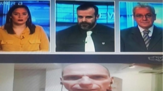 Δείτε Βίντεο: Ο Βαρουφάκης αποχώρησε επειδή τον διέκοψαν