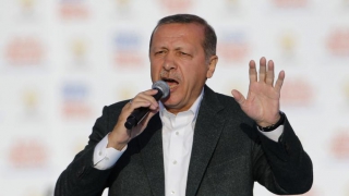 Ερντογάν: Θα ρίξω τους Έλληνες στην θάλασσα