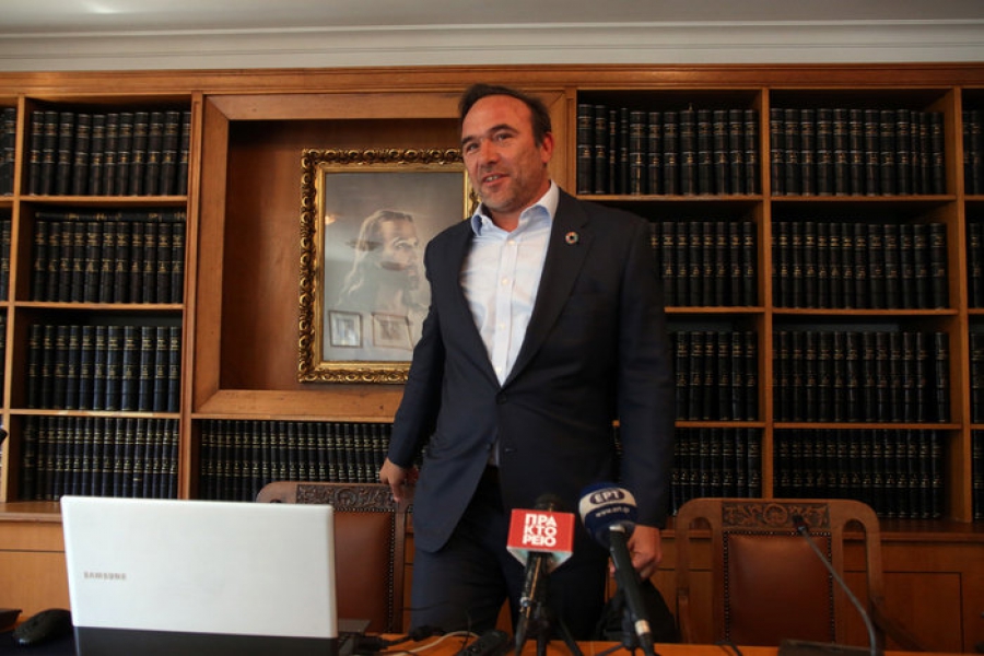 Εντείνεται η κόντρα Κόκκαλη - Μαρινάκη