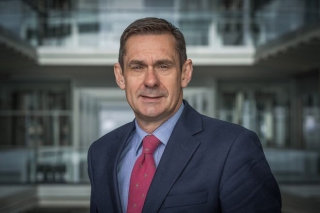 Πολ Μέισον: Ο ΣΥΡΙΖΑ δεν μπήκε στην πολιτική για να παραδοθεί