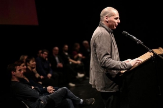 Βαρουφάκης: Ναι, απέτυχα. Όμως το 67 έστειλαν Χούντα με τανκς, τον Ιούλιο του 15 με banks