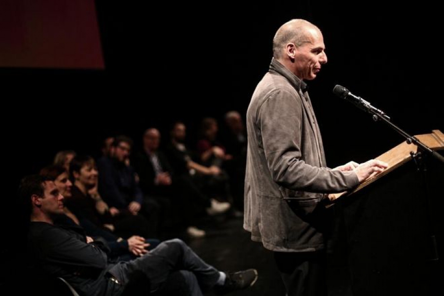 Βαρουφάκης: Ναι, απέτυχα. Όμως το 67 έστειλαν Χούντα με τανκς, τον Ιούλιο του 15 με banks