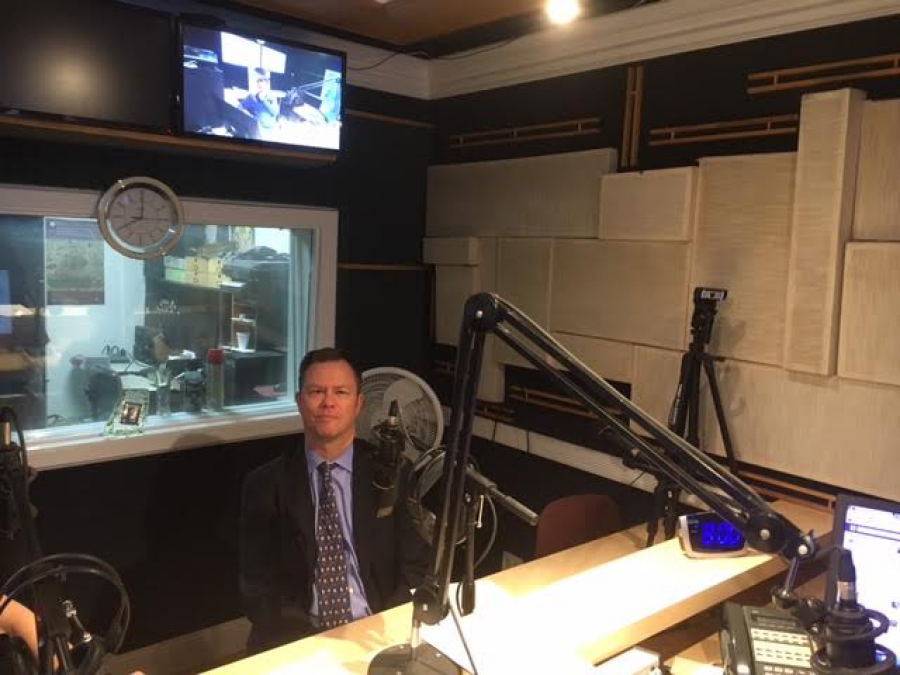 O Dr Paul S. Lajos στον Hellas FM