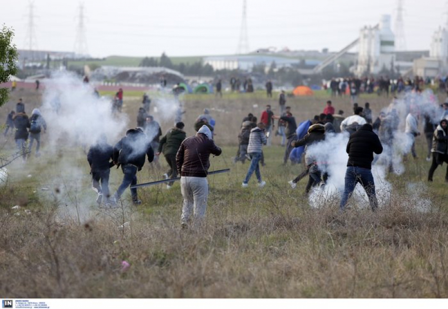 Επεισόδια στην Ειδομένη - Fake news έστειλαν τους πρόσφυγες στα σύνορα