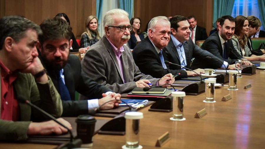 Προσλήψεις εκπαιδευτικών και παράταση του Νόμου Κατσέλη